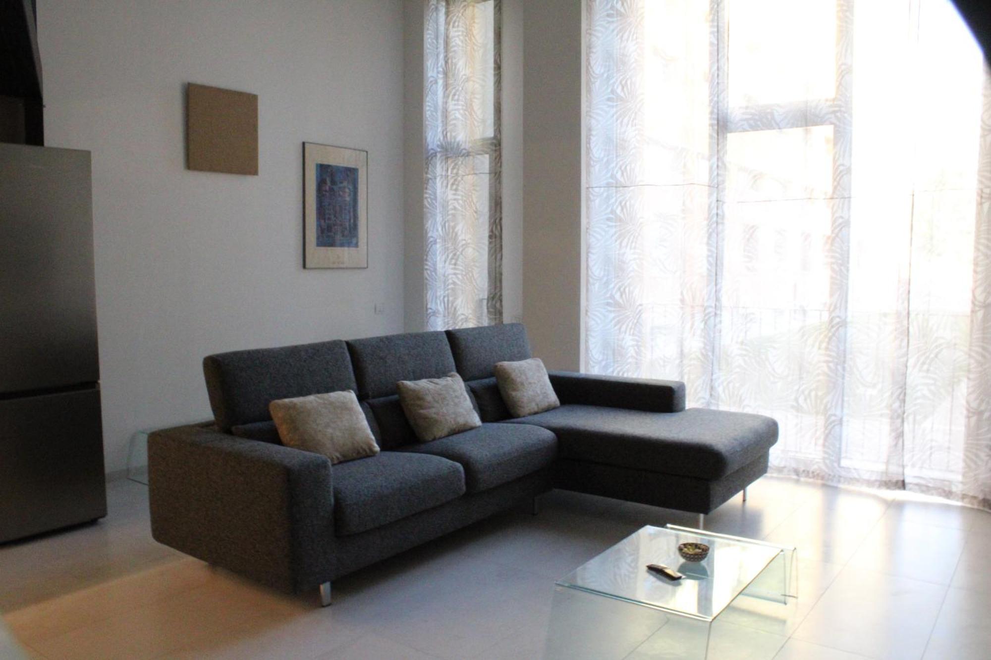 Milan Space Loft - Apartment Close To M5 Subway - Free Parking - Sky & Netflix Tv Exteriör bild